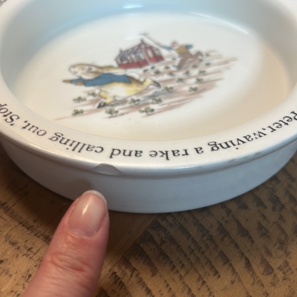 Wedgwood Of Etruria & Barlaston Peter Rabbit Bowl - Picture 3 of 5